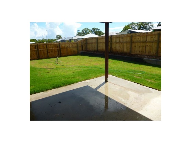 10 Mandi Court, Urraween QLD 4655