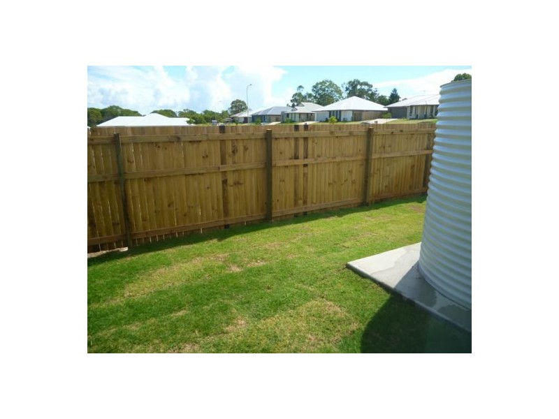 10 Mandi Court, Urraween QLD 4655