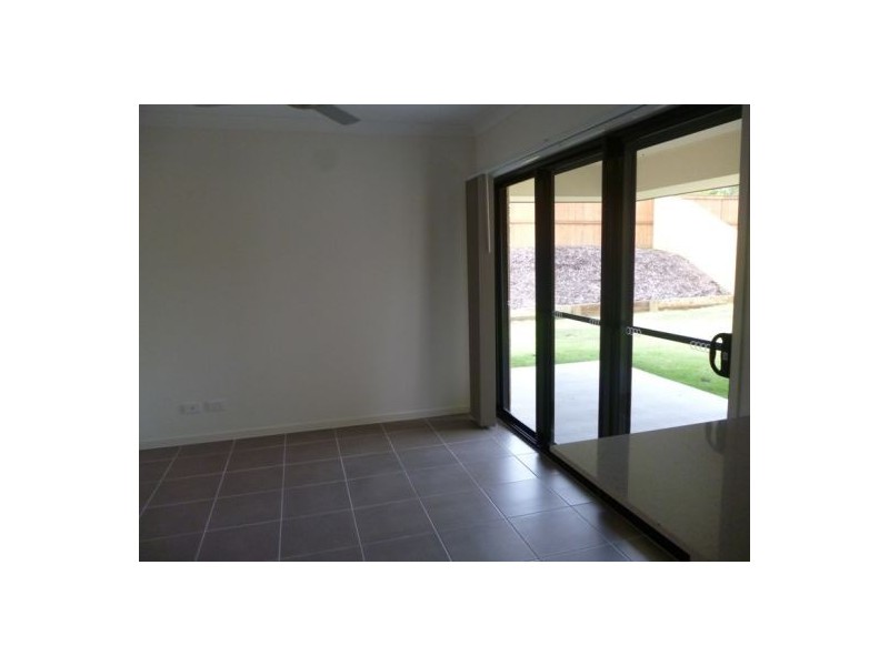 5 Mandi Court, Urraween QLD 4655