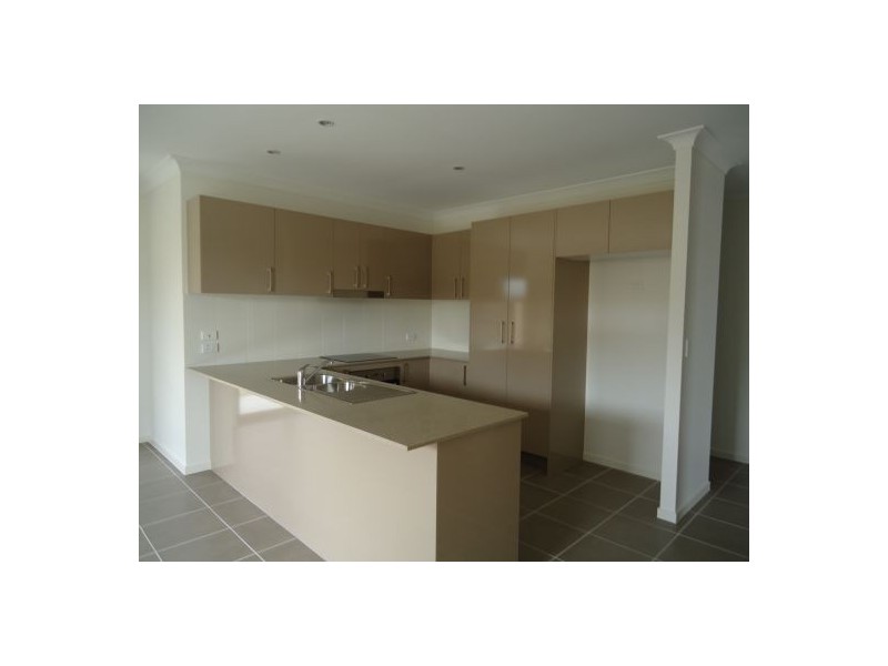 7 Mandi Court, Urraween QLD 4655