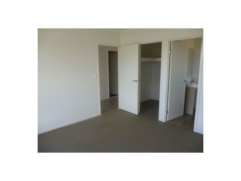 7 Mandi Court, Urraween QLD 4655