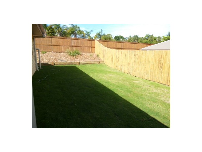 7 Mandi Court, Urraween QLD 4655