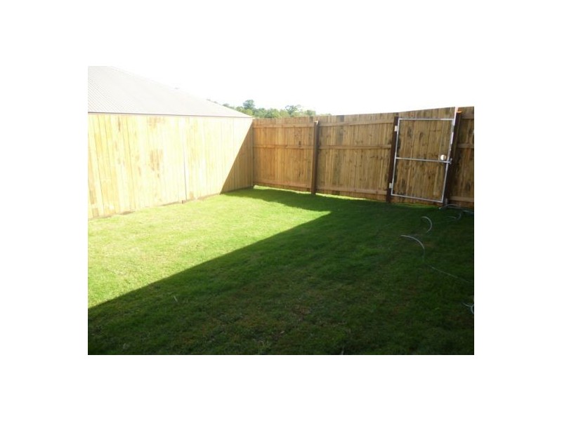 7 Mandi Court, Urraween QLD 4655