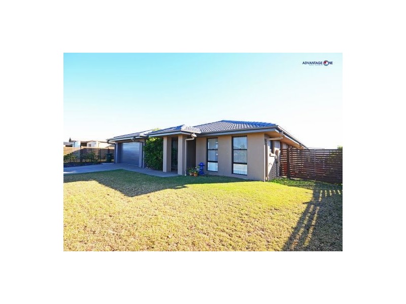 11 Fishburn Way, Eli Waters QLD 4655
