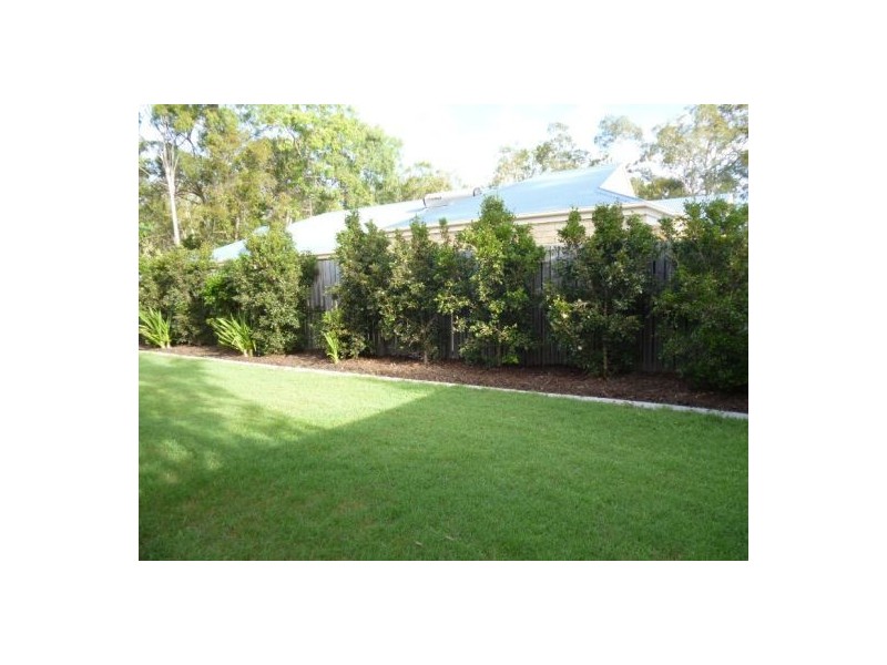 13a Daintree Drive, Urangan QLD 4655