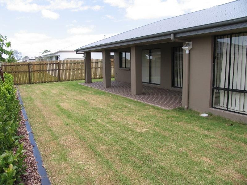 14 Captain Cook Street, Hervey Bay QLD 4655