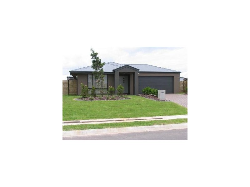 14 Captain Cook Street, Hervey Bay QLD 4655