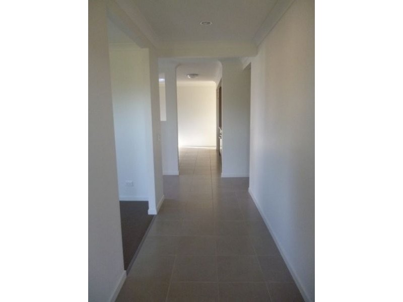 13 Oxley Circuit, Urraween QLD 4655