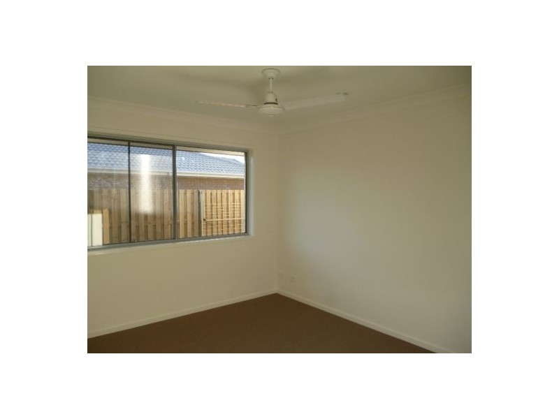 13 Oxley Circuit, Urraween QLD 4655