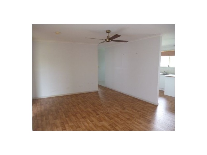 28 Tristania Crescent, Urangan QLD 4655