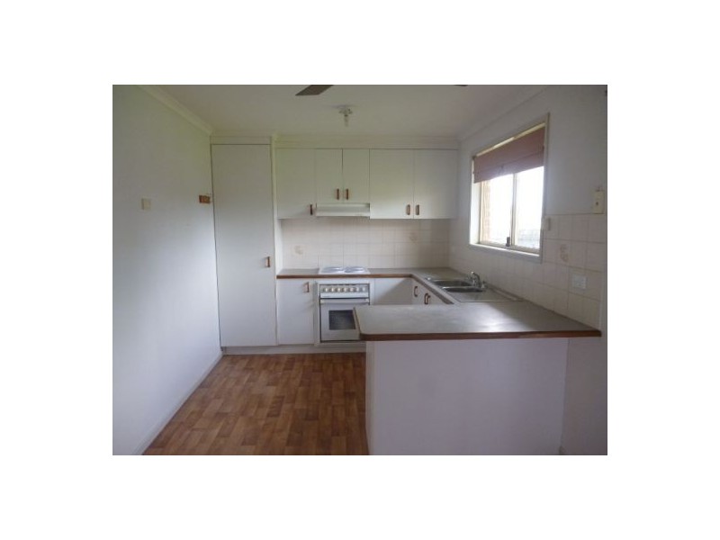 28 Tristania Crescent, Urangan QLD 4655
