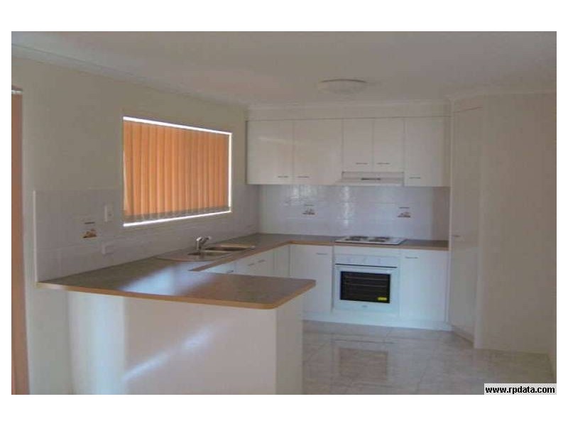 38 Archer Drive, Point Vernon QLD 4655