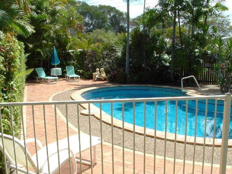 56 William Street, Urangan QLD 4655