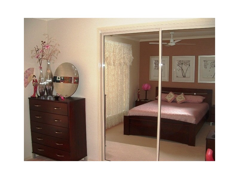 56 William Street, Urangan QLD 4655