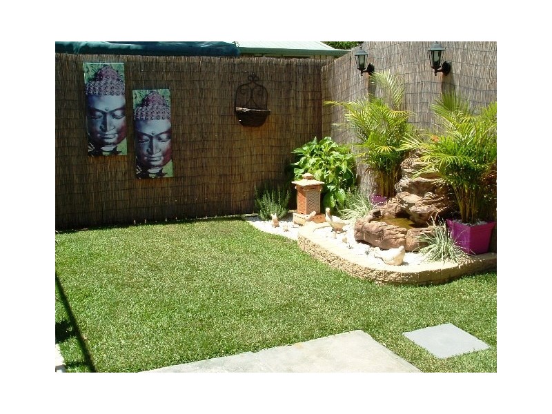 56 William Street, Urangan QLD 4655