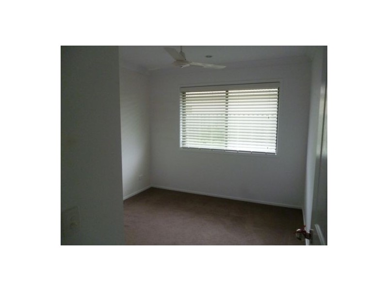 16 Santa Maria Avenue, Urraween QLD 4655