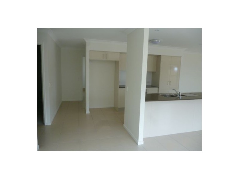 14 Oxley Circuit, Urraween QLD 4655