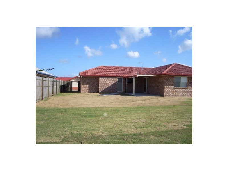 10 Bronton Way, Point Vernon QLD 4655