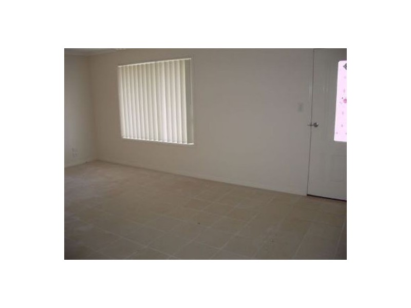 10 Bronton Way, Point Vernon QLD 4655