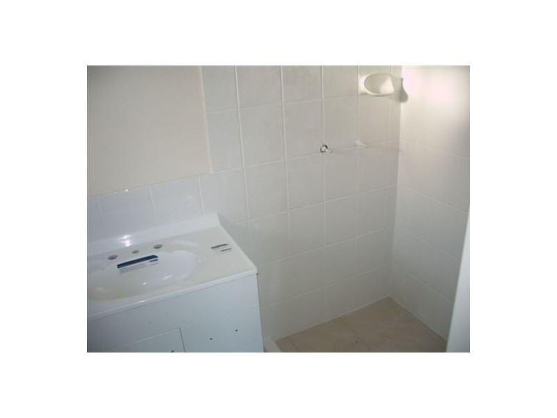 10 Bronton Way, Point Vernon QLD 4655