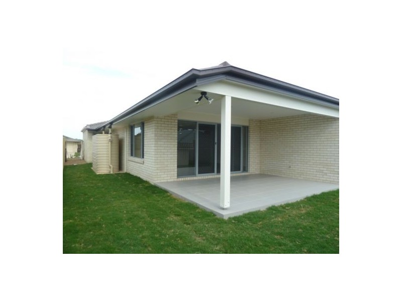 18 Oxley Circuit, Urraween QLD 4655