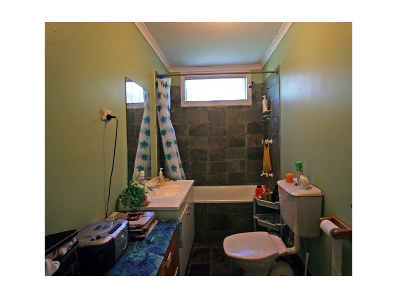 4 Sewell Court, Booral QLD 4655