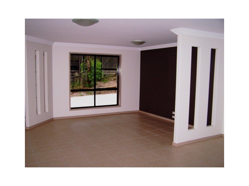 12 Barry Street, Torquay QLD 4655