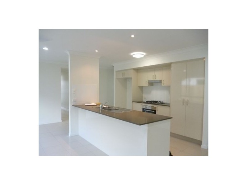 4 Oxley Circuit, Urraween QLD 4655