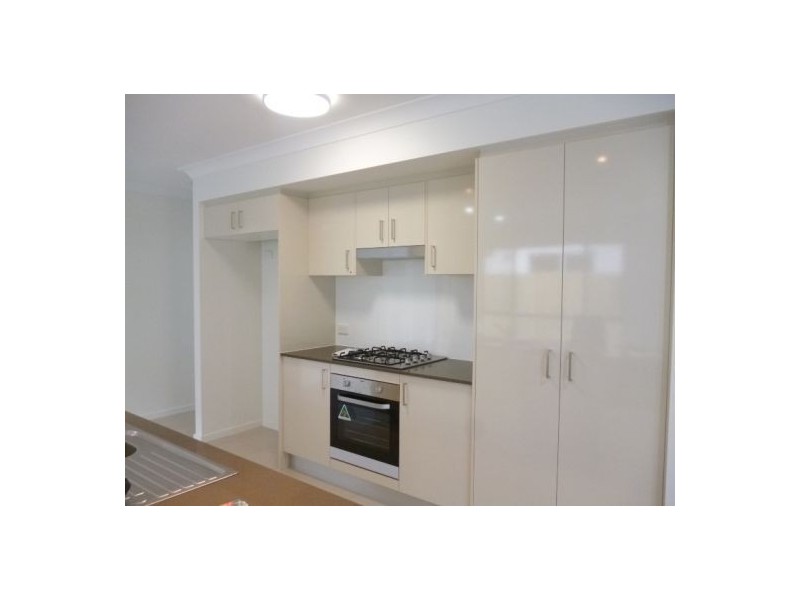4 Oxley Circuit, Urraween QLD 4655