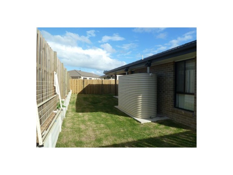 4 Oxley Circuit, Urraween QLD 4655