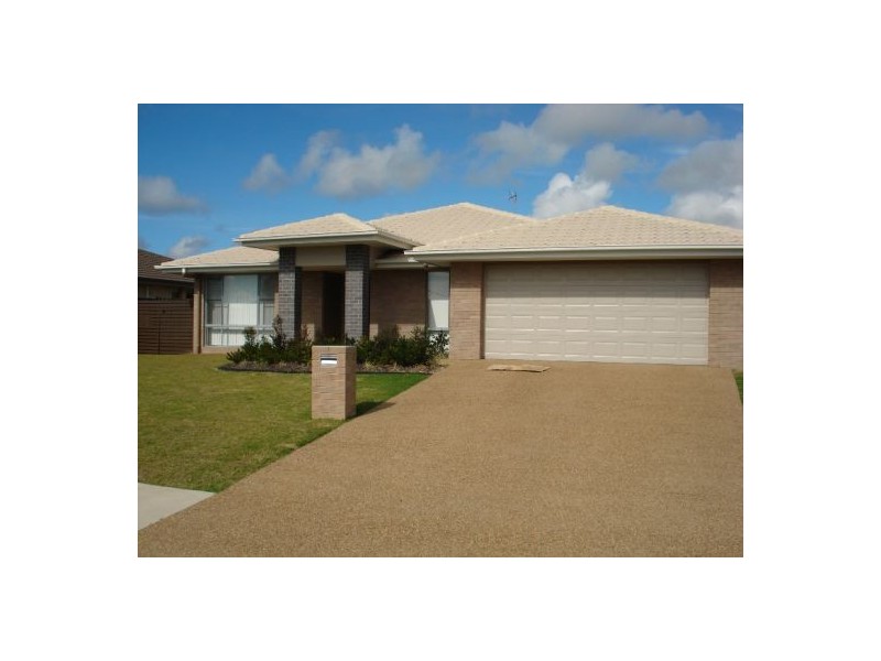 5 Wentworth, Urraween QLD 4655