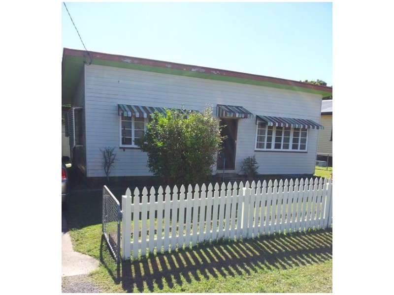 9 Mary, Scarness QLD 4655