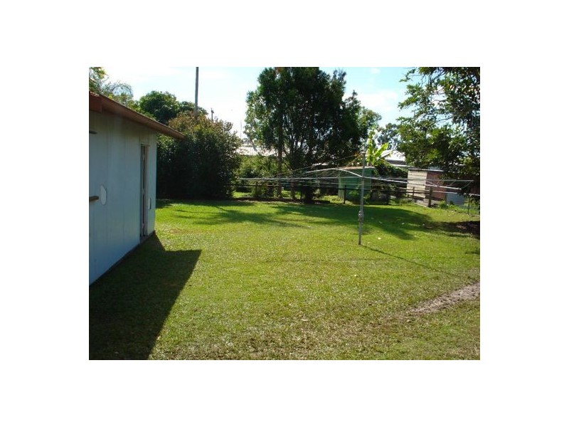 9 Mary, Scarness QLD 4655