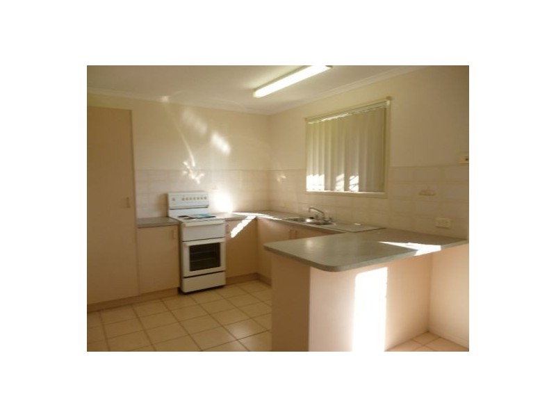 3 Andrea Court, Kawungan QLD 4655