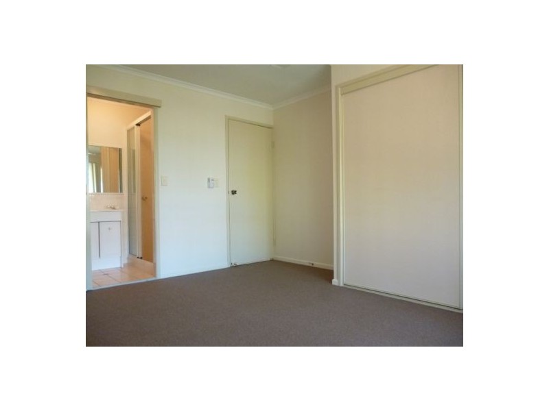 3 Andrea Court, Kawungan QLD 4655
