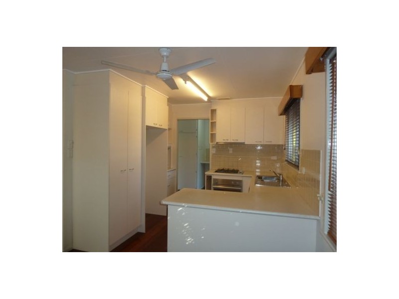 29 Ann Street, Torquay QLD 4655