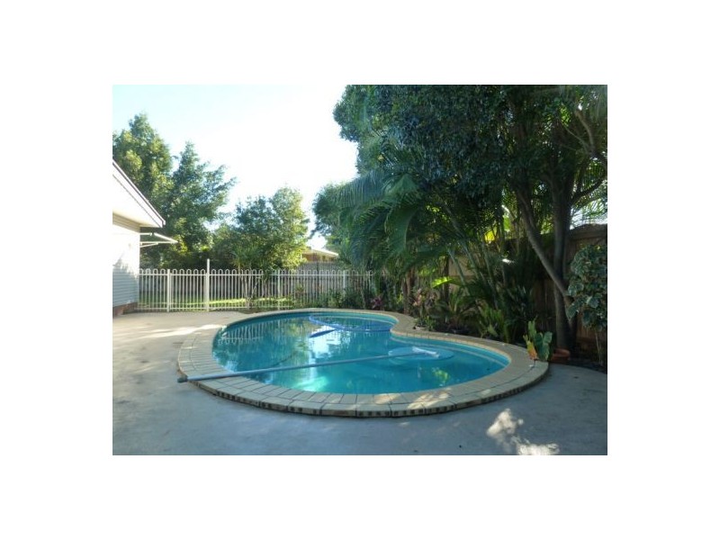 29 Ann Street, Torquay QLD 4655