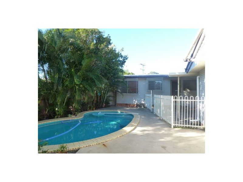 29 Ann Street, Torquay QLD 4655