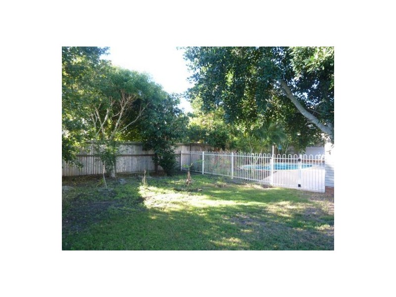 29 Ann Street, Torquay QLD 4655