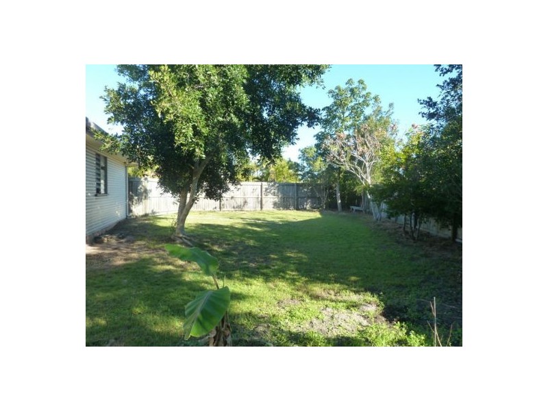 29 Ann Street, Torquay QLD 4655