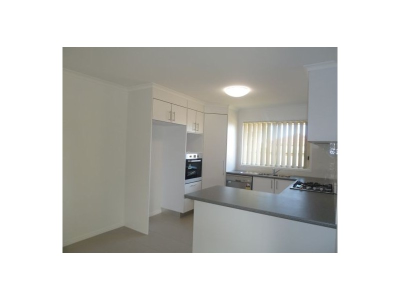 21 Merlin Drive, Urangan QLD 4655