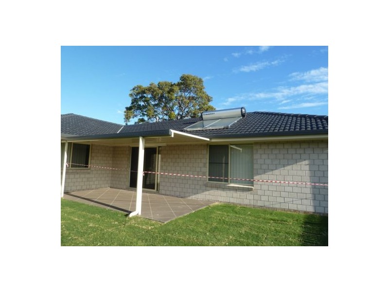 21 Merlin Drive, Urangan QLD 4655