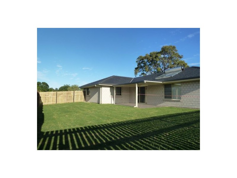21 Merlin Drive, Urangan QLD 4655