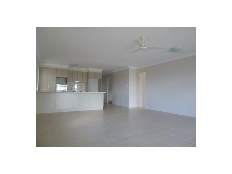 39 Endeavour Way, Eli Waters QLD 4655