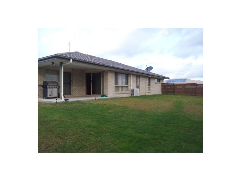 2 Wentworth Avenue, Urraween QLD 4655