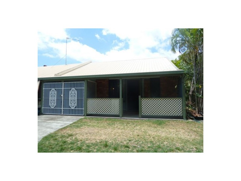 1/12 Freshwater Street, Torquay QLD 4655