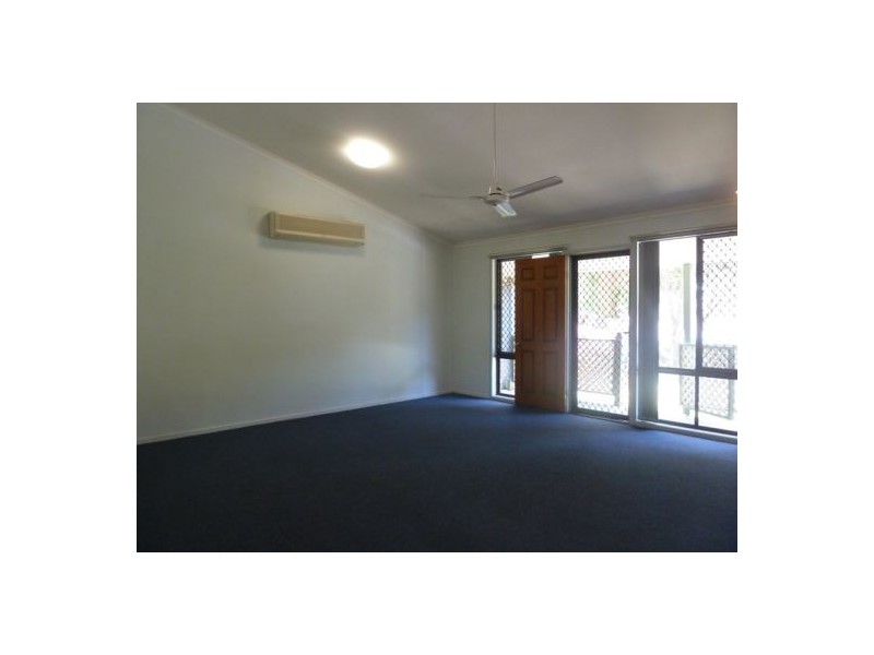 1/12 Freshwater Street, Torquay QLD 4655