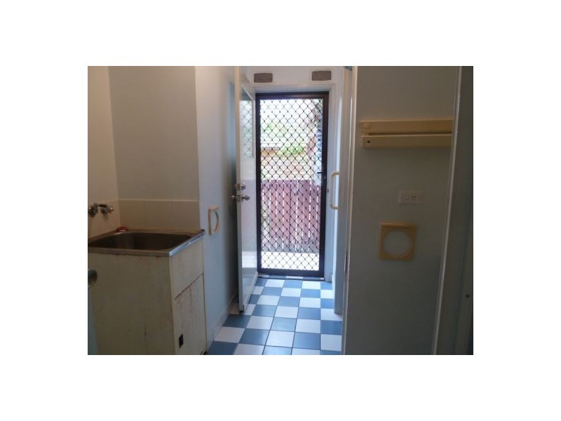 1/12 Freshwater Street, Torquay QLD 4655