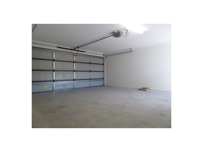 33 Oxley Circuit, Urraween QLD 4655