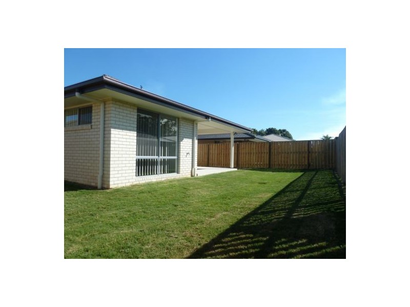 33 Oxley Circuit, Urraween QLD 4655